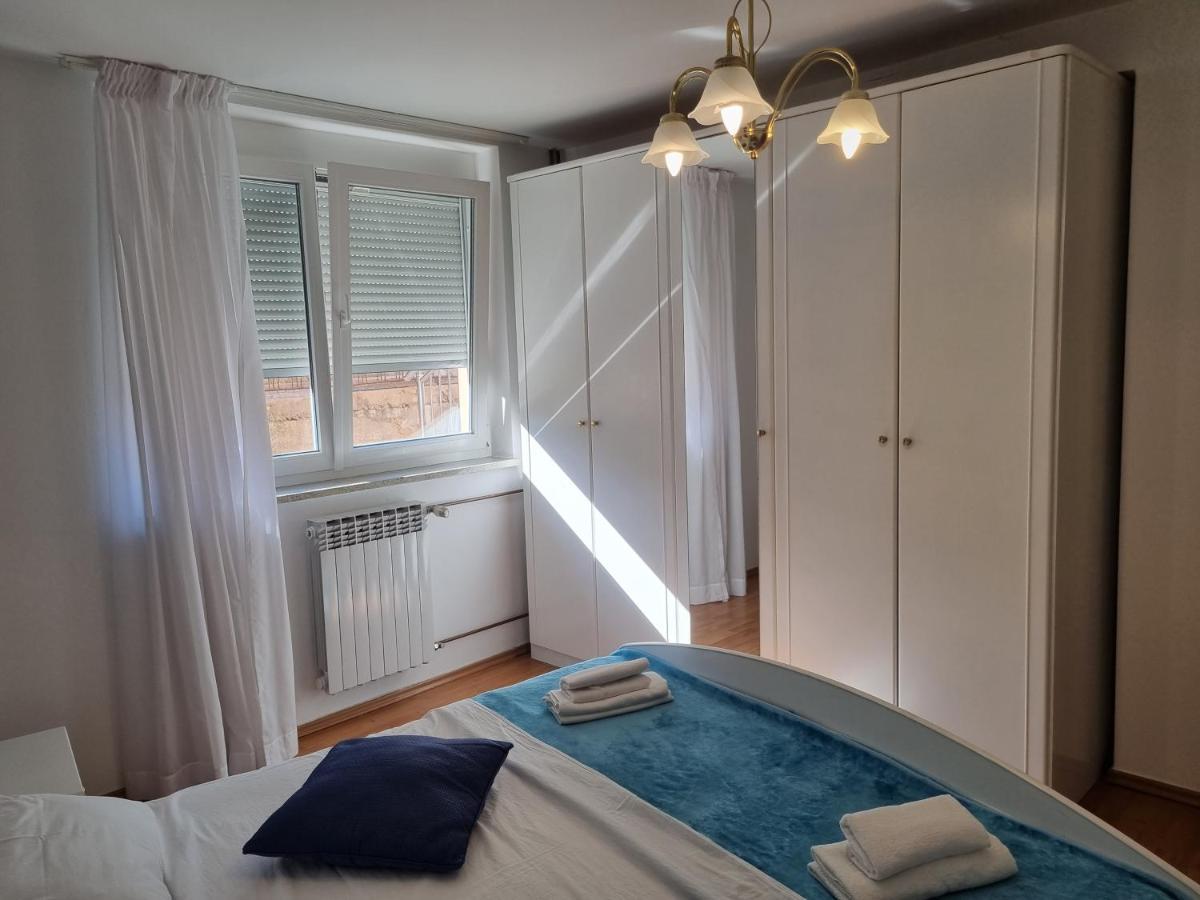 Ferienwohnung Moro Vrbnik 2 Exterior foto